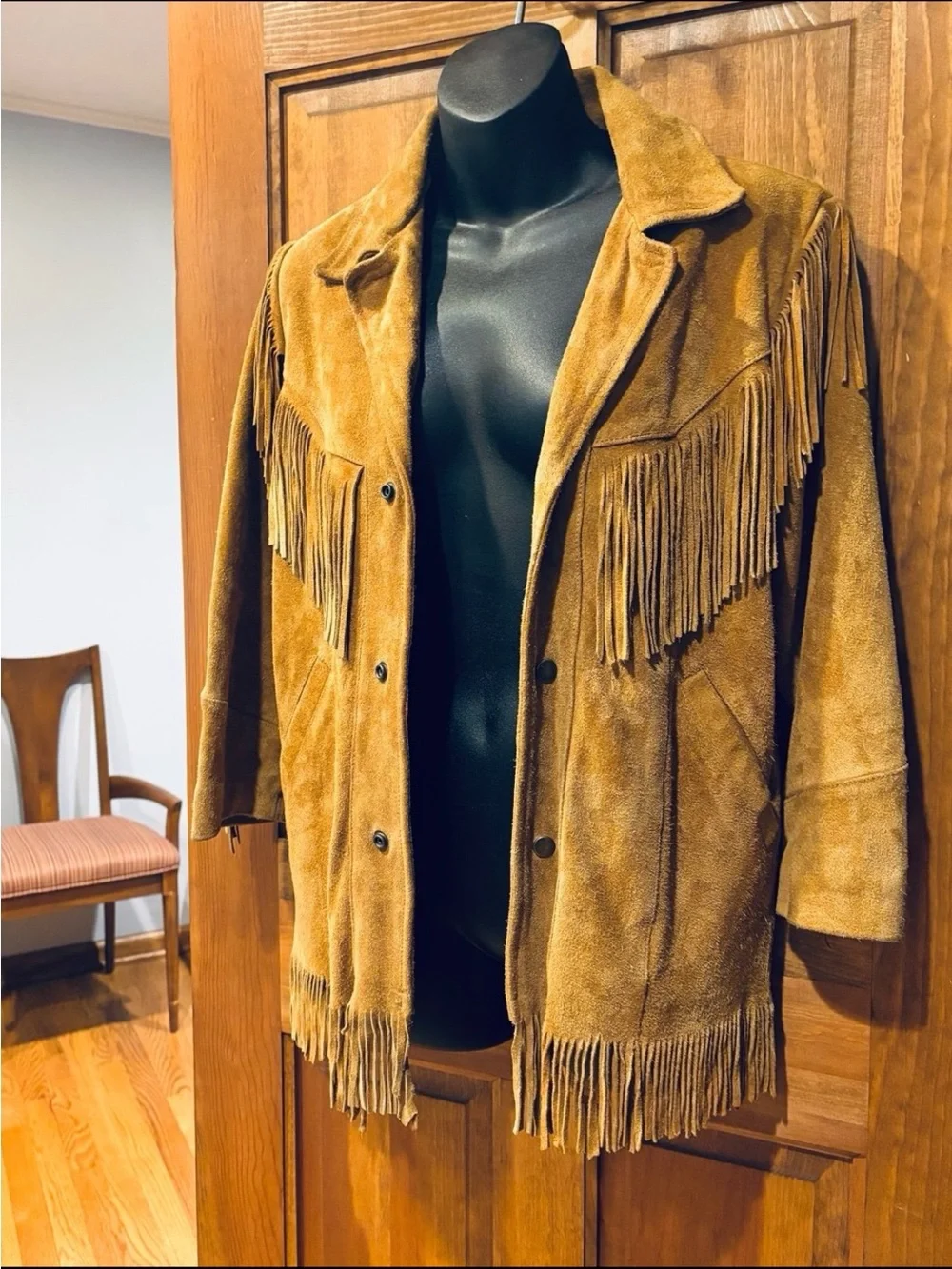 Vintage EXCELLED NEW YORK Leather Fringe Jacket - Picture 8 of 9